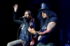 Новый альбом Slash – Living The Dream появится в продаже в сентябре