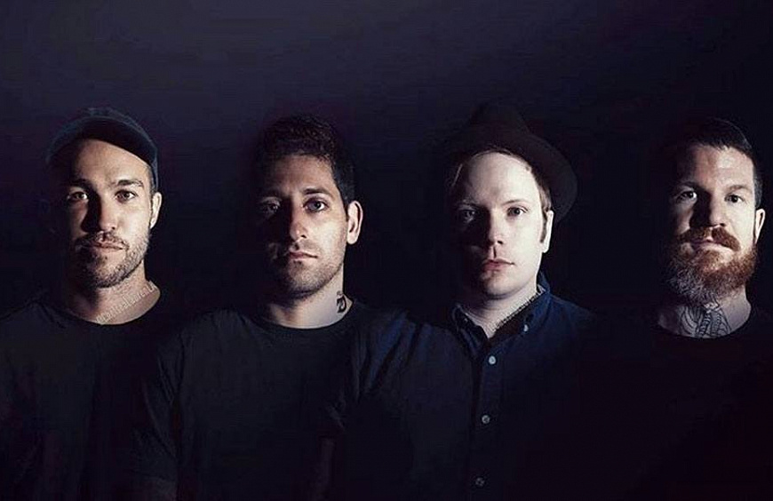 Новый 7-ой альбом Fall Out Boy ‎– Mania можно купить в Soul’s Sound по хорошей цене на виниле и CD