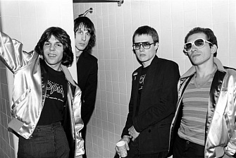 Вышел концертник группы Utopia