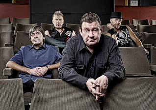 Открыт предзаказ Stiff Little Fingers ─ Inflammable Material