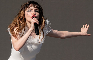 Lauren Mayberry ─ Vicious Creature: сольный альбом скоро в продаже